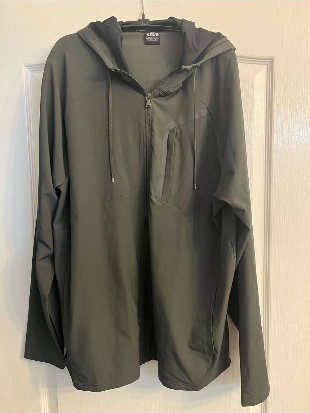 Under Armour Men's Black Lightweight Hooded Shirt Jacket